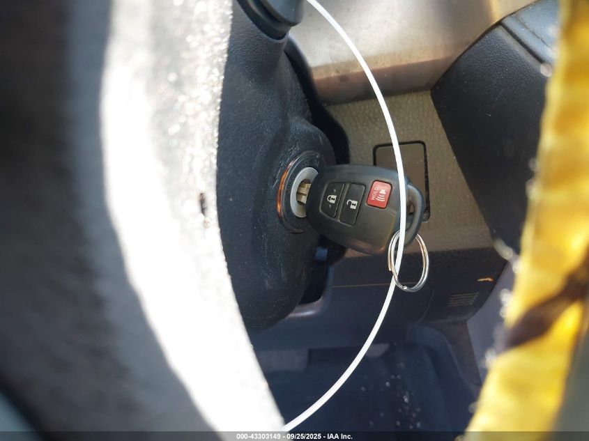 2017 Toyota Rav4 Le VIN: 2T3BFREV9HW654776 Lot: 43303149