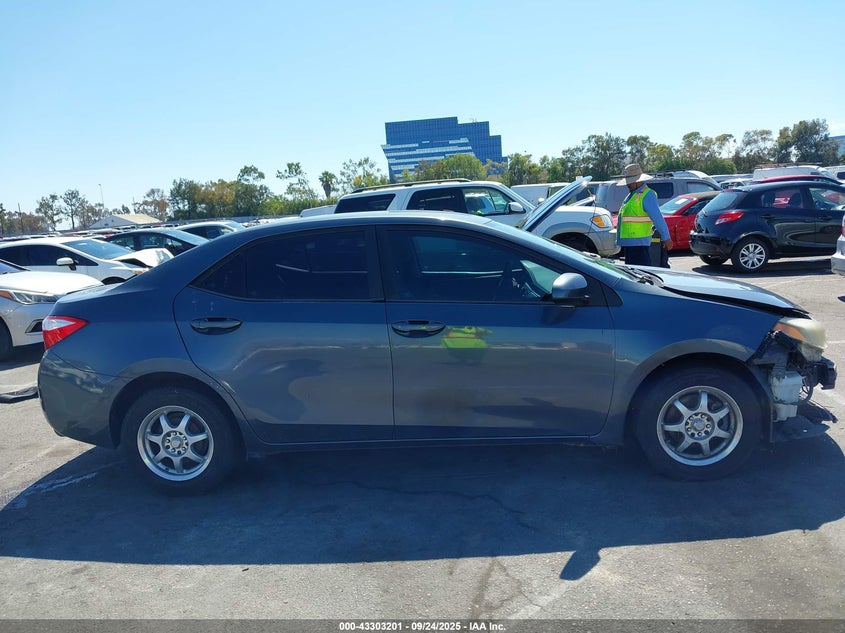 2016 Toyota Corolla L VIN: 5YFBURHE8GP383218 Lot: 43303201