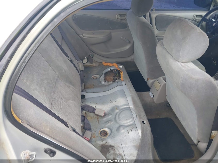2T1BR12E01C426405 2001 TOYOTA COROLLA photo no. 8