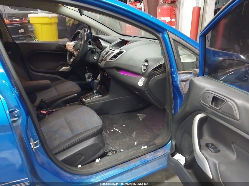 2013 FORD FIESTA SE 3FADP4EJ8DM195909