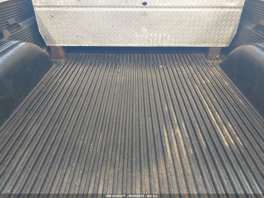 2003 Chevrolet Silverado C2500 Heavy Duty VIN: 1GCHC24U23E253931 Lot: 43303277