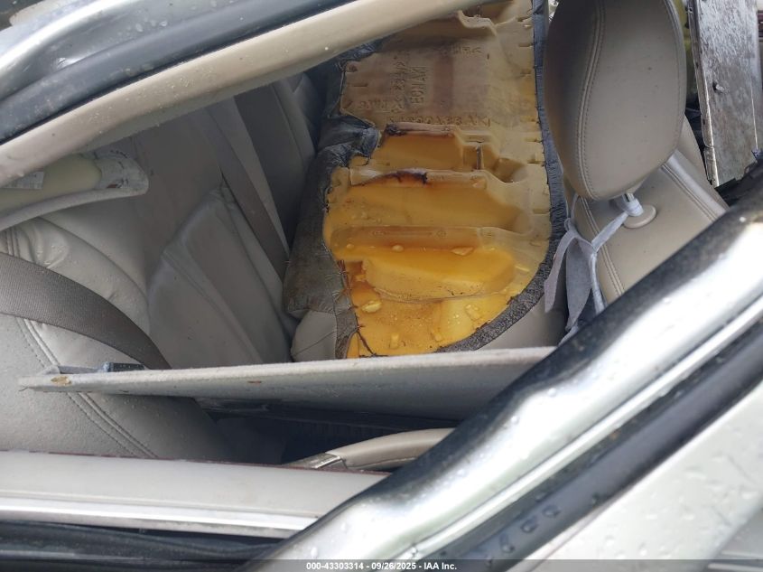 2003 Lincoln Town Car Cartier VIN: 1LNHM83W53Y620091 Lot: 43303314