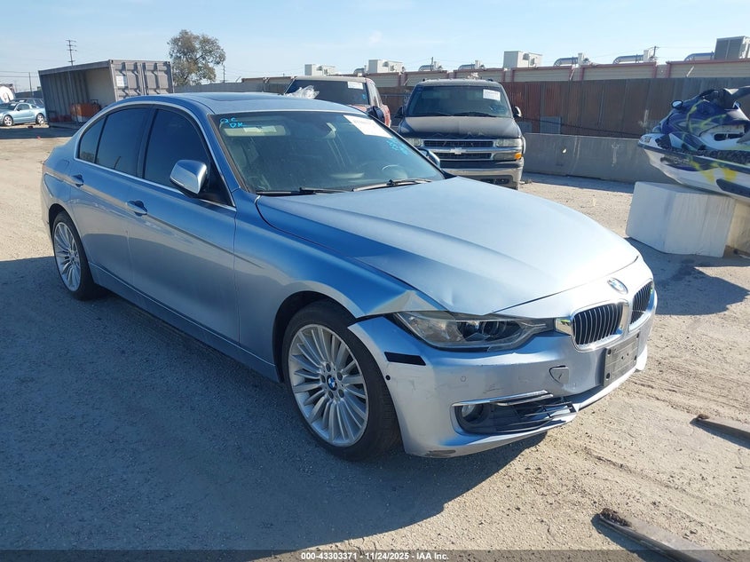 Vin: wba3c1c57df443344, lot: 43797992, bmw 328i 2013 img_1