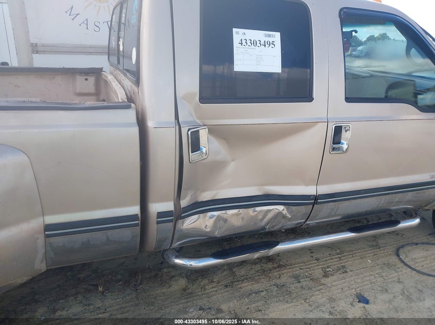 1999 Ford F-350 Lariat/Xl/Xlt VIN: 1FTWW33F2XED67263 Lot: 43303495