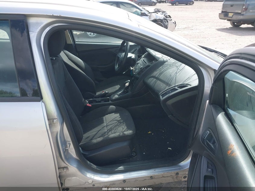 1FADP3E27GL311237 2016 FORD FOCUS photo no. 5