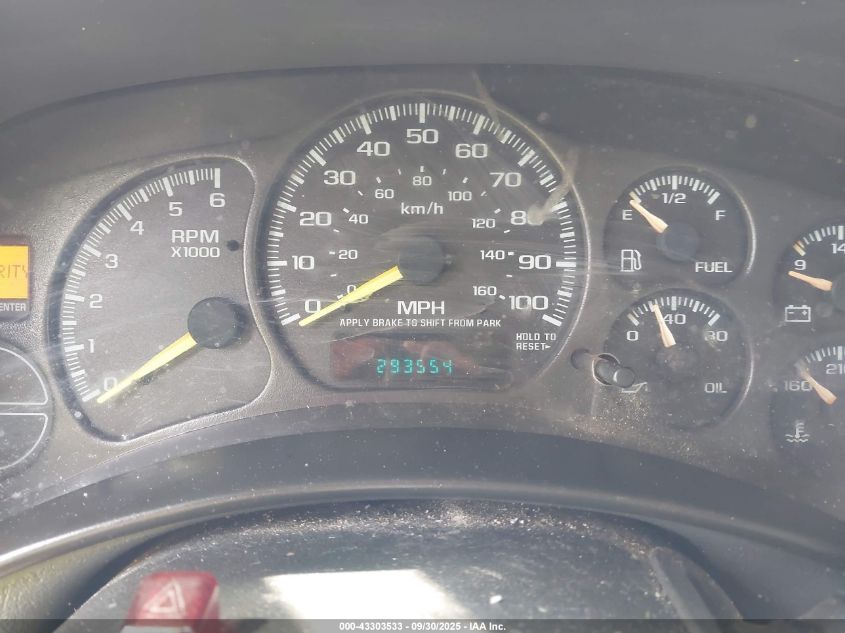 2003 Chevrolet Silverado 1500 Work Truck VIN: 2GCEC19X631322458 Lot: 43303533