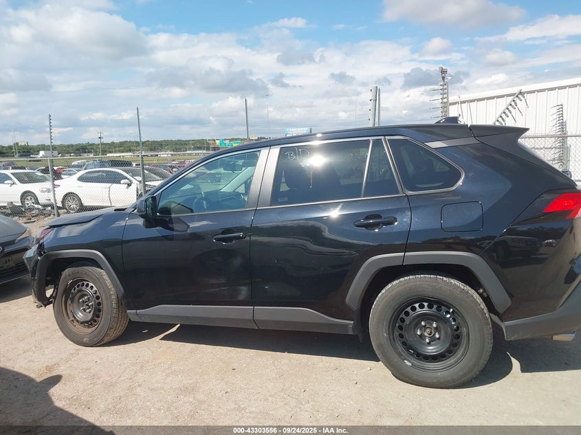 2024 TOYOTA RAV4 LE - 2T3F1RFV2RW467623