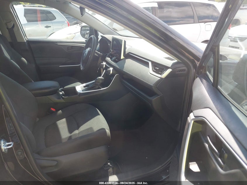 2024 TOYOTA RAV4 LE - 2T3F1RFV2RW467623