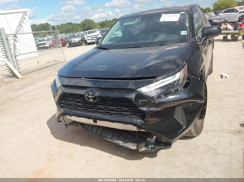 2024 TOYOTA RAV4 LE - 2T3F1RFV2RW467623