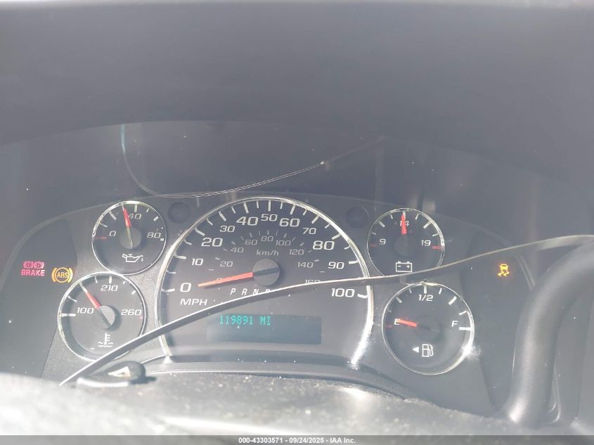 2015 Chevrolet Express 2500 Work Van VIN: 1GCWGFCFXF1160155 Lot: 43303571