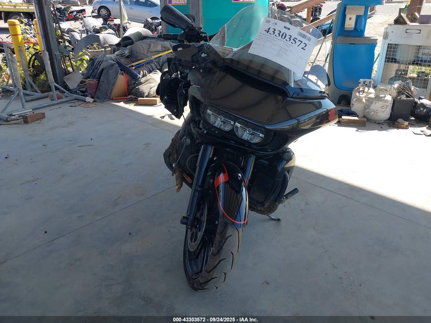 2018 HARLEY-DAVIDSON FLTRXSE CVO ROAD GLIDE - 1HD1TCL13JB953341