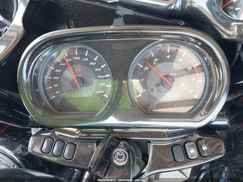 2018 HARLEY-DAVIDSON FLTRXSE CVO ROAD GLIDE - 1HD1TCL13JB953341