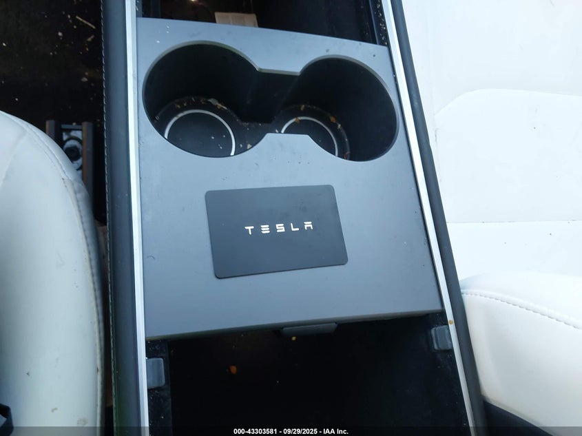 2023 Tesla Model 3 Rear-Wheel Drive VIN: 5YJ3E1EA2PF499871 Lot: 43303581