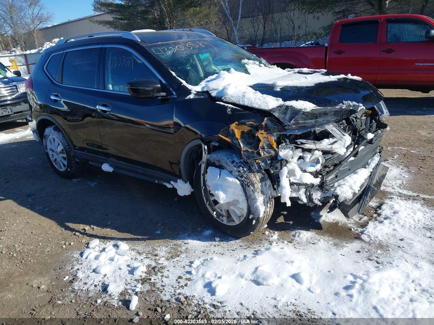 2018 Nissan Rogue Sv