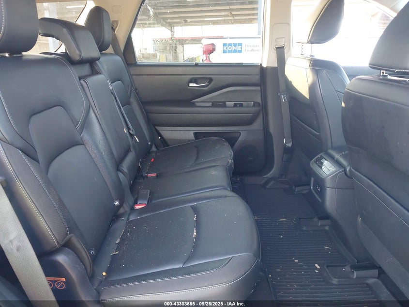 2022 NISSAN PATHFINDER SL 2WD 5N1DR3CA5NC249327