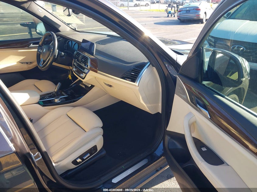 2021 BMW X3 SDRIVE30I - 5UXTY3C07M9E58110