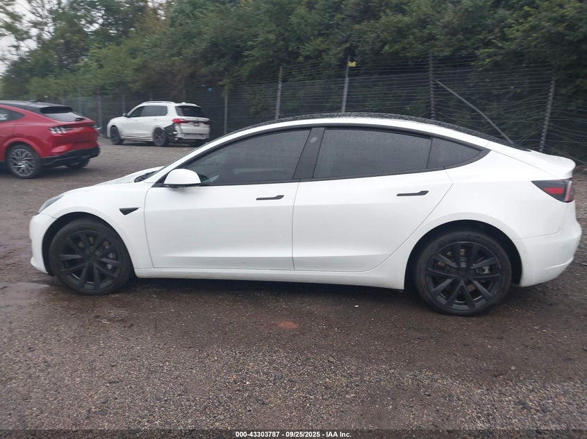2022 Tesla Model 3 Rear-Wheel Drive VIN: 5YJ3E1EAXNF349567 Lot: 43303787