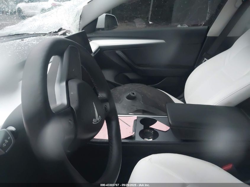 2022 Tesla Model 3 Rear-Wheel Drive VIN: 5YJ3E1EAXNF349567 Lot: 43303787