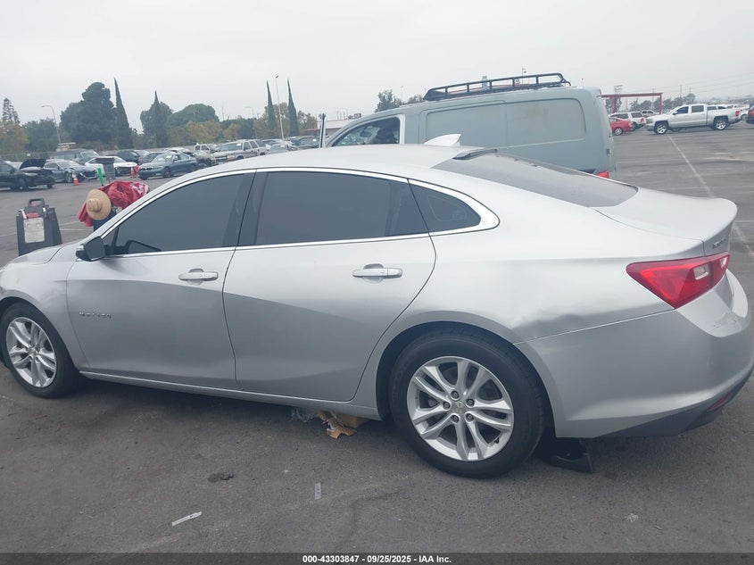 2018 CHEVROLET MALIBU LT 1G1ZD5STXJF259778