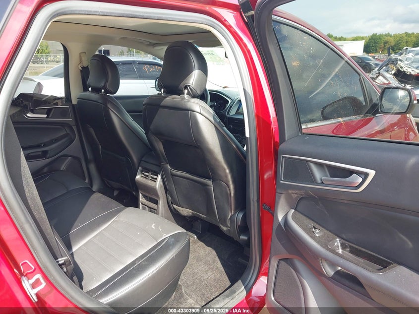 2FMPK4J81JBC58835 2018 FORD EDGE photo no. 8