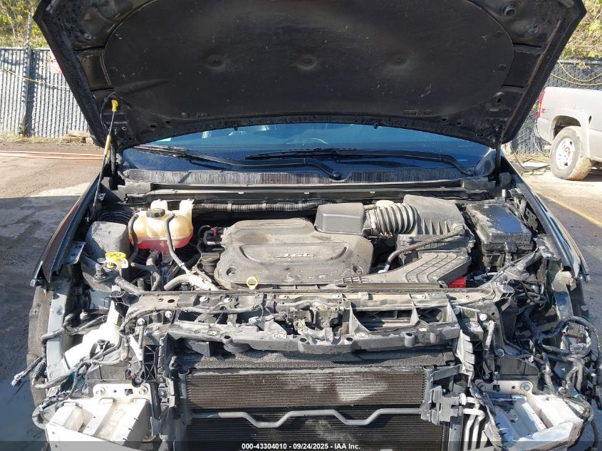 2019 Chrysler Pacifica Limited VIN: 2C4RC1GG1KR525620 Lot: 43304010