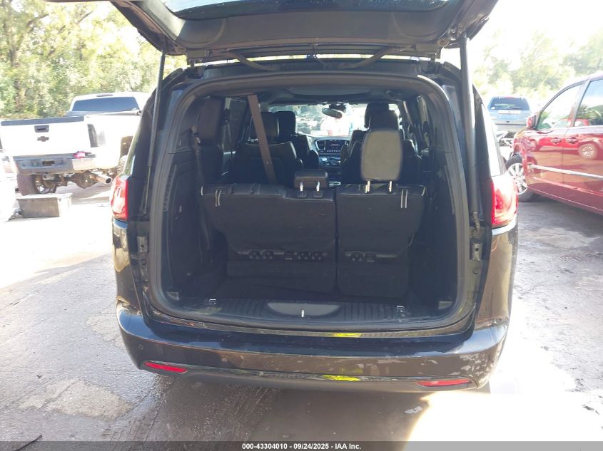 2019 Chrysler Pacifica Limited VIN: 2C4RC1GG1KR525620 Lot: 43304010