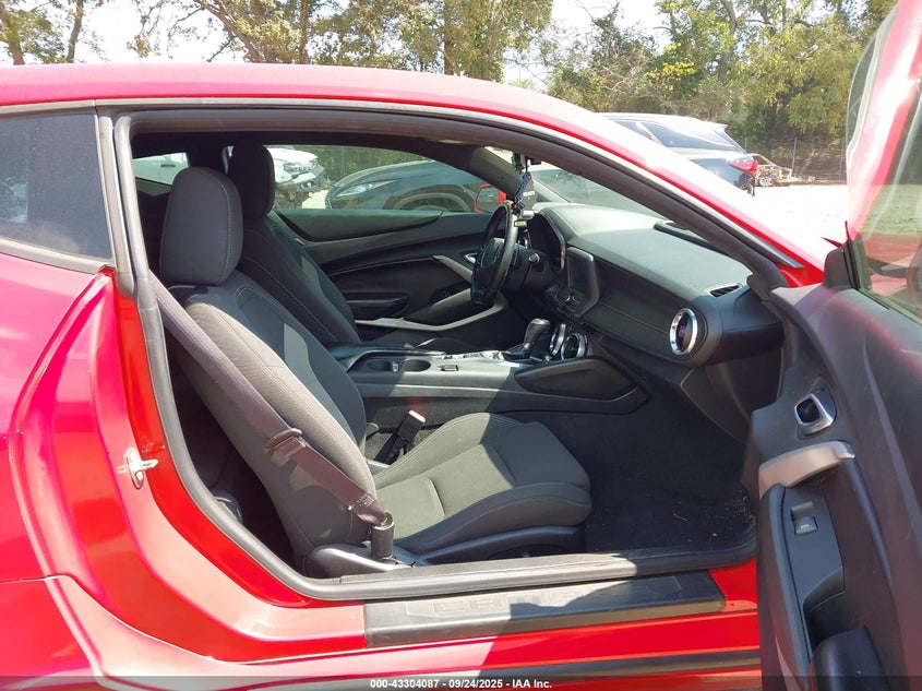 2017 CHEVROLET CAMARO 1LT - 1G1FB1RS4H0202715