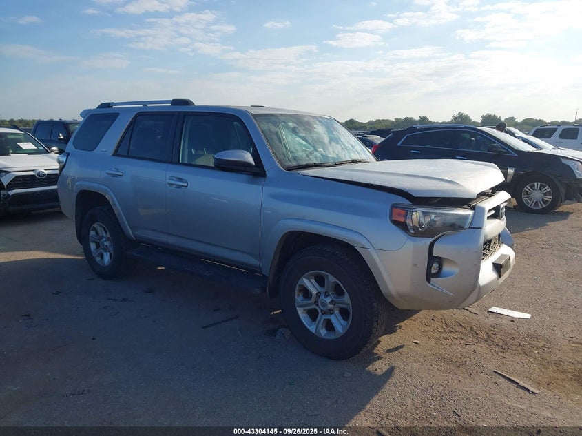 TOYOTA 4RUNNER SR5