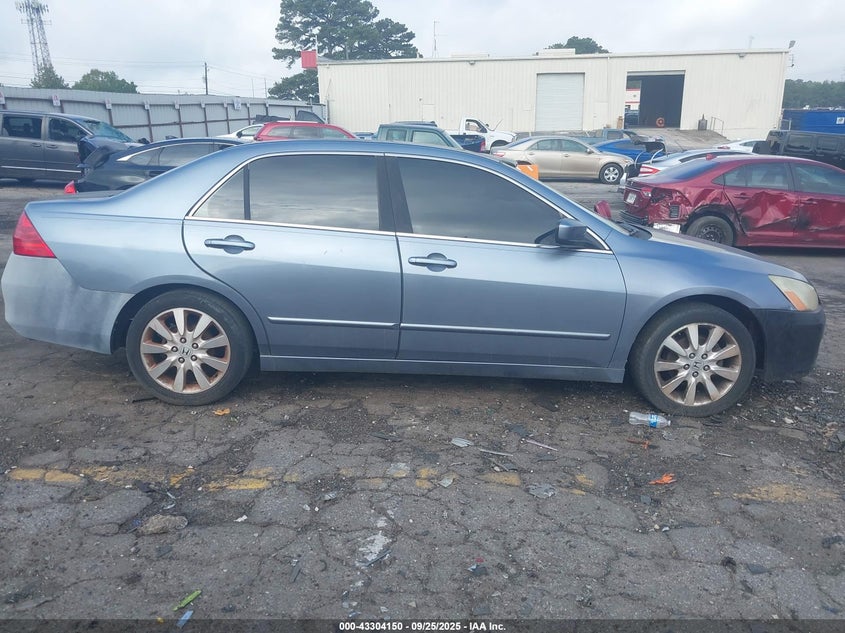 1HGCM665X7A054547 2007 HONDA ACCORD photo no. 13