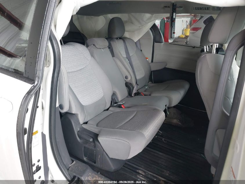 2022 Toyota Sienna Le VIN: 5TDKRKEC4NS078797 Lot: 43304194