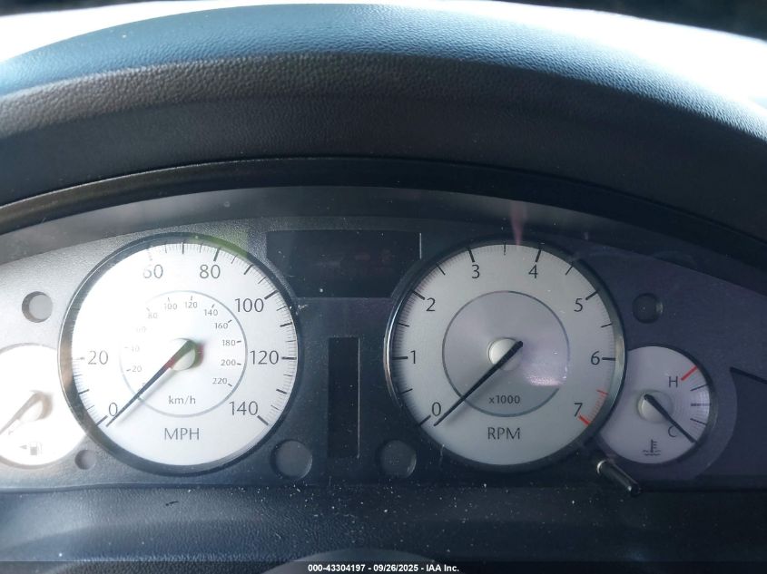 2010 Chrysler 300 Touring/Signature Series/Executive Series VIN: 2C3CA5CV4AH251541 Lot: 43304197