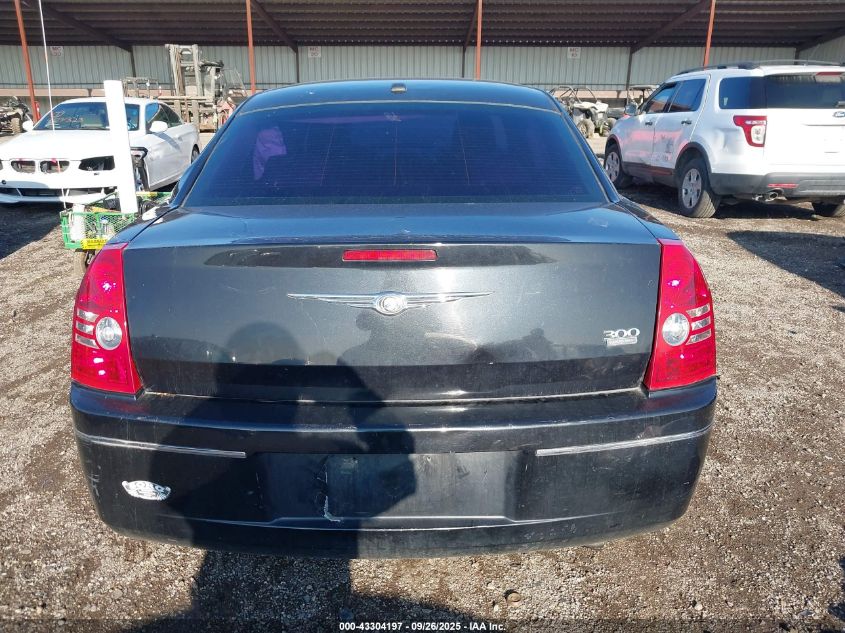 2010 Chrysler 300 Touring/Signature Series/Executive Series VIN: 2C3CA5CV4AH251541 Lot: 43304197