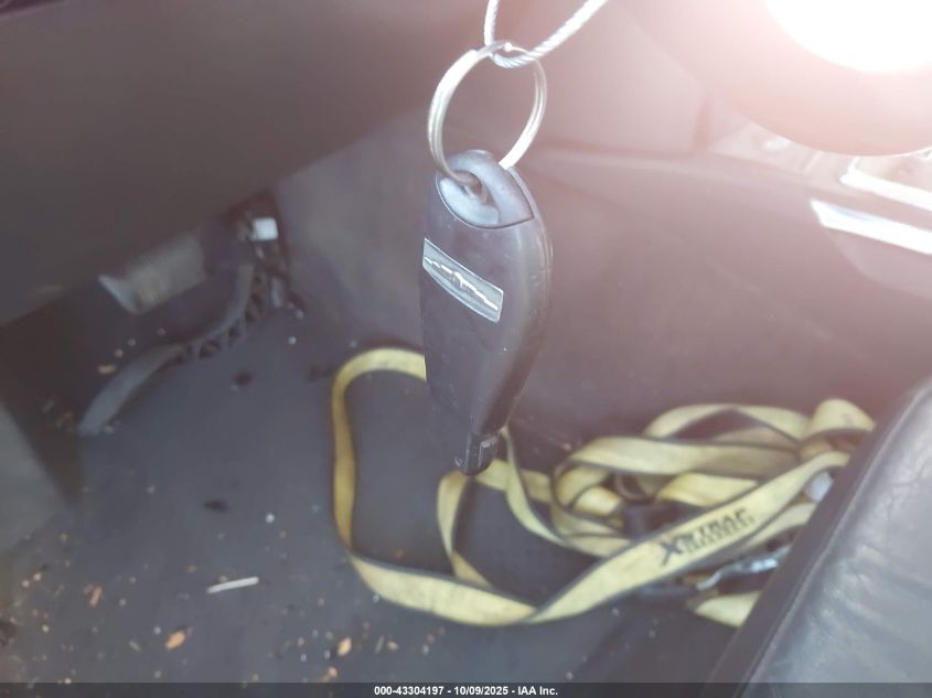 2010 Chrysler 300 Touring/Signature Series/Executive Series VIN: 2C3CA5CV4AH251541 Lot: 43304197