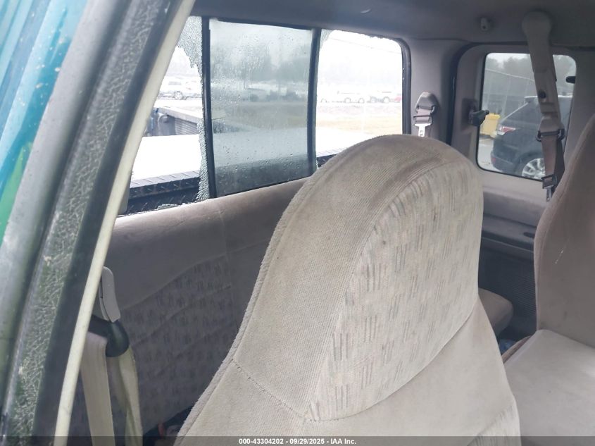 2000 Ford F-250 Lariat/Xl/Xlt VIN: 1FTNX20F7YEB31653 Lot: 43304202