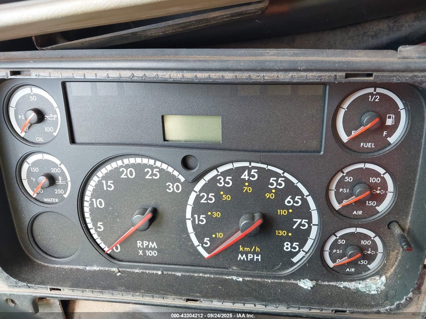 2007 OTHER FREIGHTLINER COLUMBIA 112 TRUCK N/A