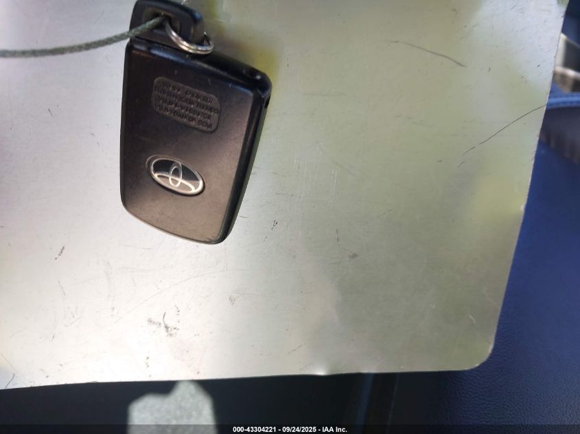 2015 Toyota Corolla S Premium VIN: 5YFBURHE2FP238531 Lot: 43304221