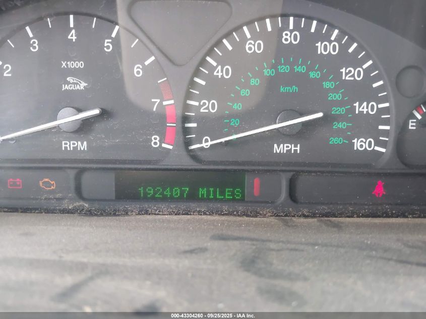 2000 Jaguar S-Type 3.0L V6 VIN: SAJDA01C4YFL63404 Lot: 43304260