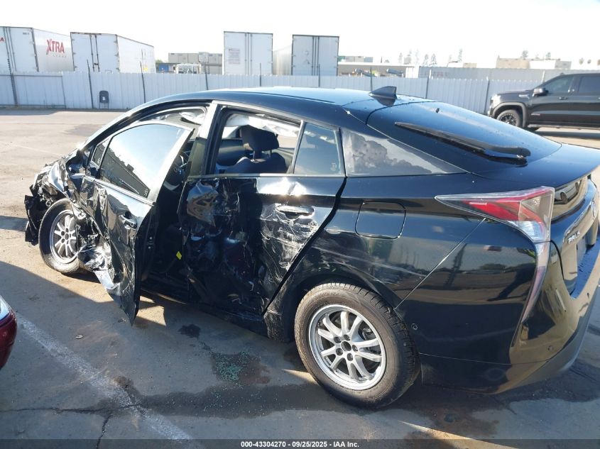 2018 Toyota Prius Two VIN: JTDKBRFU1J3581719 Lot: 43304270