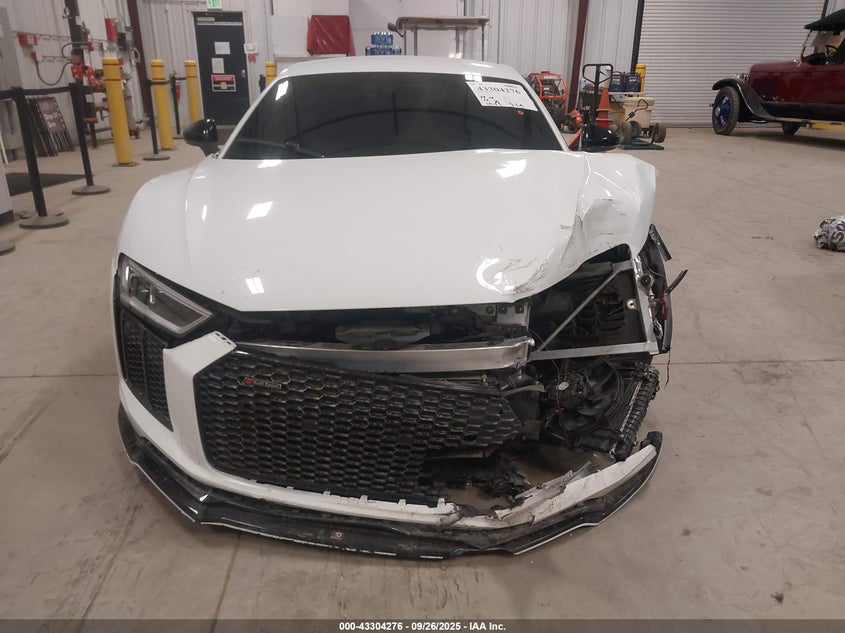 2018 Audi R8 5.2 V10 VIN: WUABAAFX1J7901910 Lot: 43304276