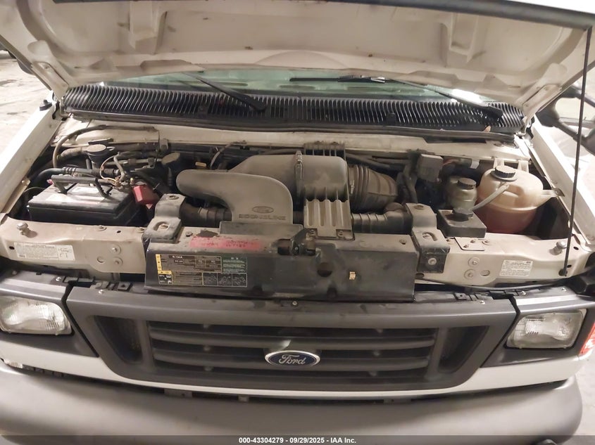 2006 Ford E-350 Cutaway VIN: 1FDSE35L86HB38051 Lot: 43304279