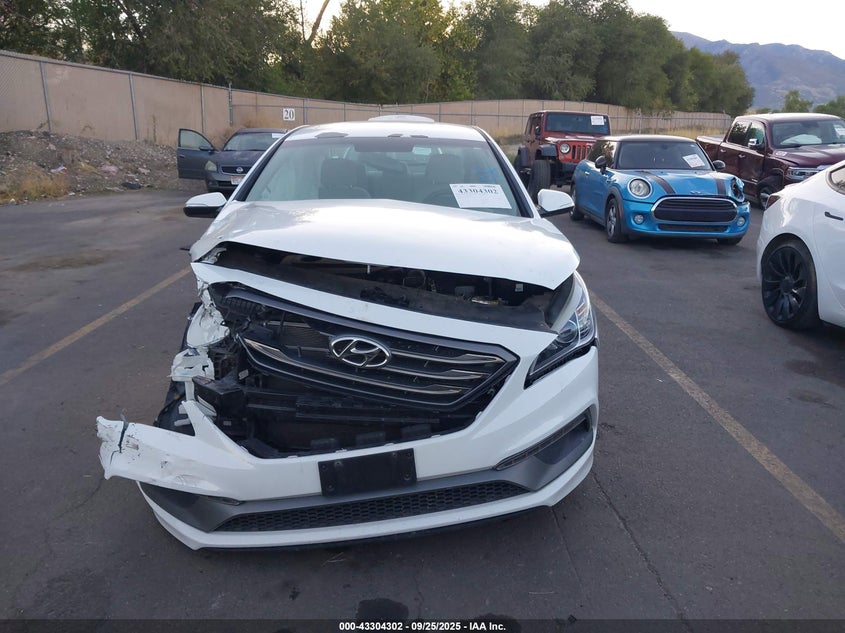 2017 HYUNDAI SONATA SPORT - 5NPE34AF2HH586383