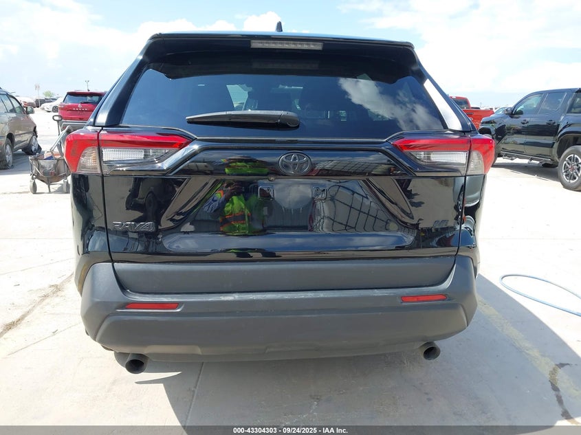 2023 TOYOTA RAV4 LE - 2T3H1RFV6PW293013