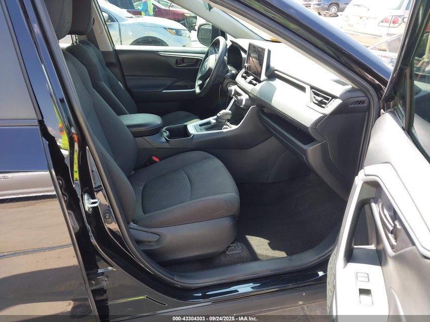 2023 TOYOTA RAV4 LE - 2T3H1RFV6PW293013