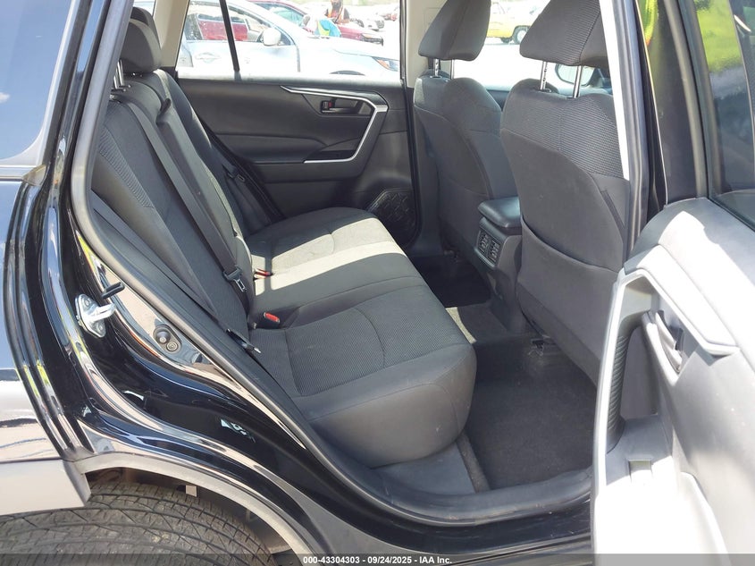 2023 TOYOTA RAV4 LE - 2T3H1RFV6PW293013