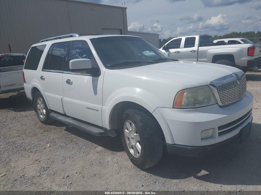 2005 Lincoln Navigator