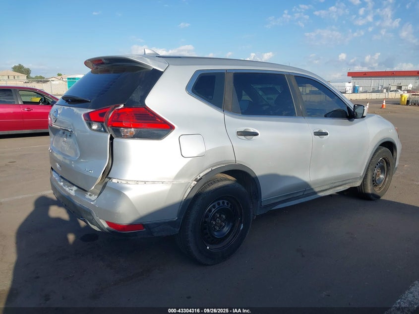 2017 NISSAN ROGUE S KNMAT2MV5HP554487