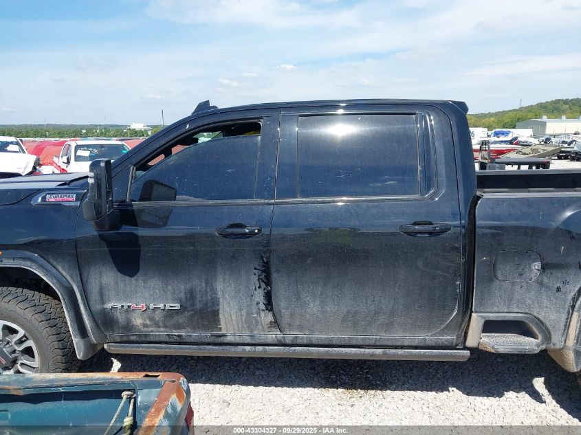 2023 GMC Sierra 2500Hd 4Wd Standard Bed At4 VIN: 1GT49PEY8PF128461 Lot: 43304327