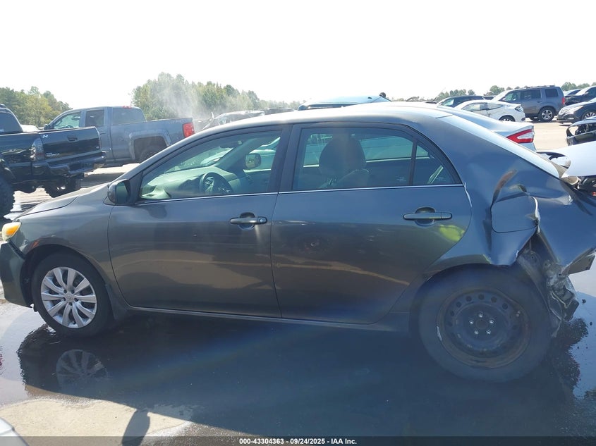 2013 TOYOTA COROLLA LE - 2T1BU4EE8DC998032