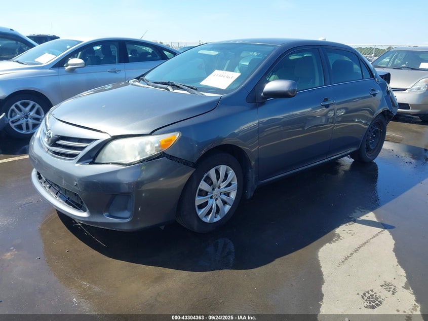 2013 TOYOTA COROLLA LE - 2T1BU4EE8DC998032