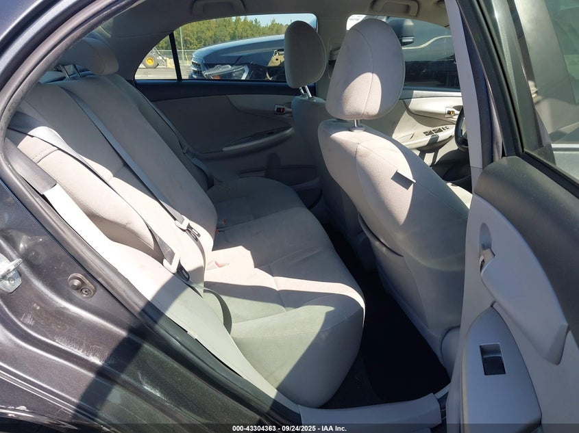 2013 TOYOTA COROLLA LE - 2T1BU4EE8DC998032